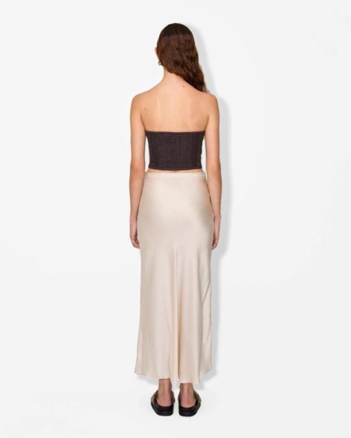 Commuterchic.shop5c23d55147 5