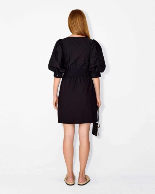 Commuterchic.shopd802047ca5 3